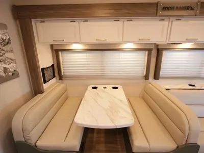 2025 Thor Motor Coach Eddie Bauer photo 17