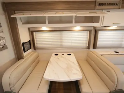 2025 Thor Motor Coach Eddie Bauer photo 18