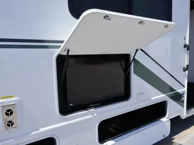2025 Thor Motor Coach Eddie Bauer photo 22