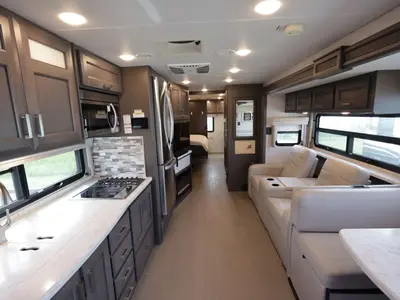 2023 Thor Motor Coach Inception photo 5