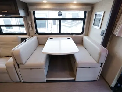 2023 Thor Motor Coach Inception photo 16