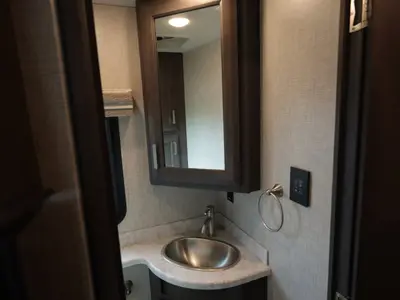 2023 Thor Motor Coach Inception photo 14