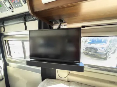 2022 Winnebago Travato photo 15