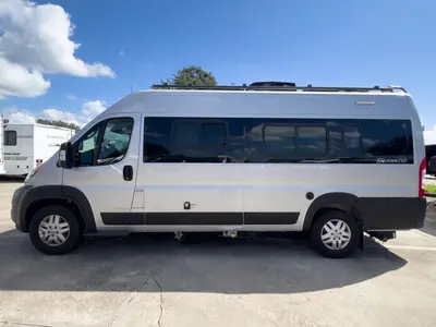 2022 Winnebago Travato photo 19