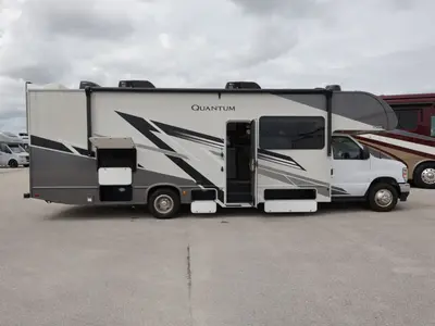 2025 Thor Motor Coach Quantum photo 27