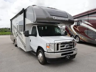 2025 Thor Motor Coach Quantum exterior