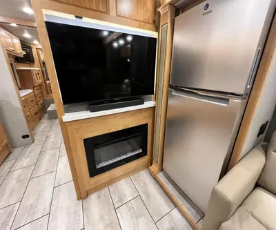2022 Tiffin Motorhomes Breeze 31BR photo 15
