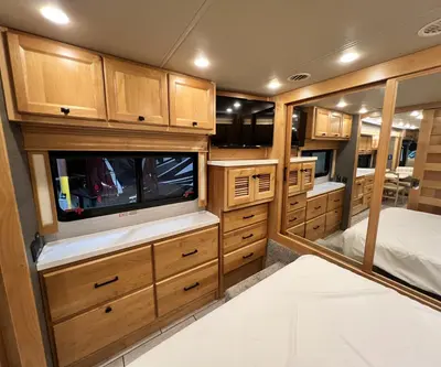 2022 Tiffin Motorhomes Breeze 31BR photo 19