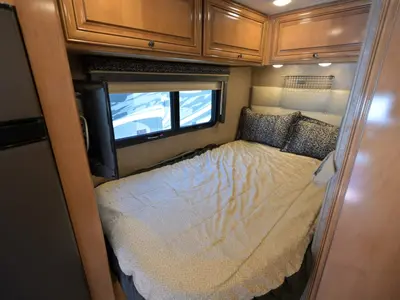 2018 Thor Motor Coach Synergy photo 22