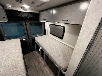 2025 Thor Motor Coach Dazzle photo 24