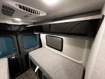 2025 Thor Motor Coach Dazzle photo 25