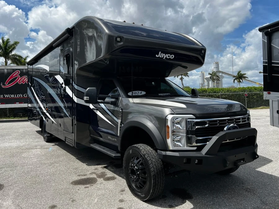 2024 Jayco Seneca XT exterior