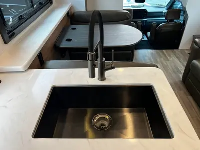 2024 Jayco Seneca XT photo 7