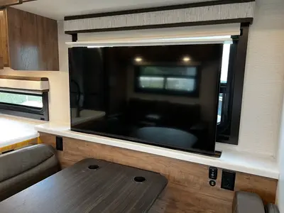 2024 Jayco Seneca XT photo 15
