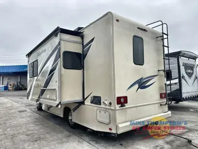 2022 Thor Motor Coach Quantum Sprinter photo 13