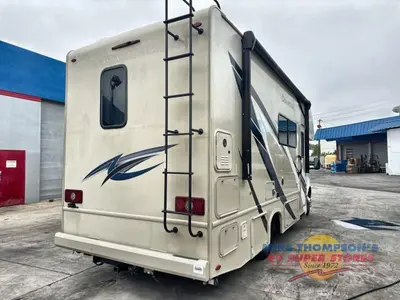2022 Thor Motor Coach Quantum Sprinter photo 15