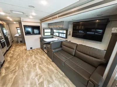2022 Thor Motor Coach Windsport photo 7