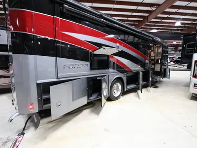 2023 Winnebago Forza photo 23