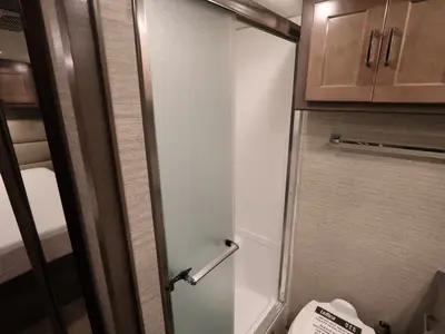 2023 Winnebago Forza photo 21