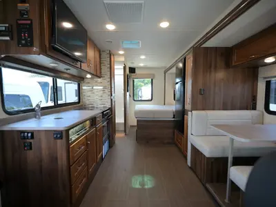 2021 Winnebago Vita photo 5