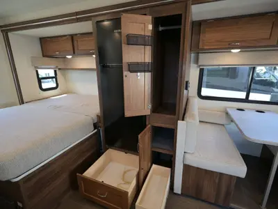 2021 Winnebago Vita photo 16