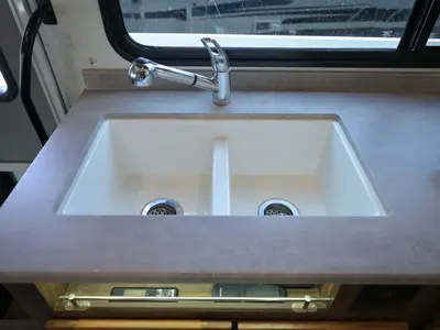 2021 Winnebago Vita photo 9