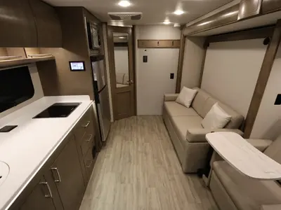 2025 Renegade Vienna photo 5