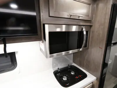 2025 Jayco Qwest photo 9