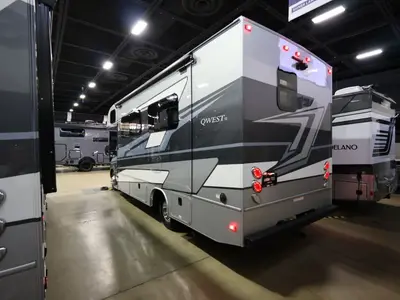 2025 Jayco Qwest photo 22