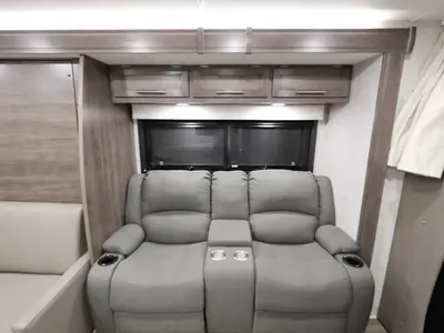 2025 Jayco Qwest photo 15