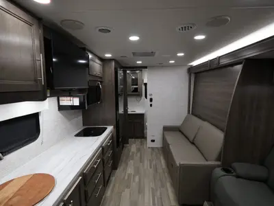 2025 Jayco Qwest photo 5