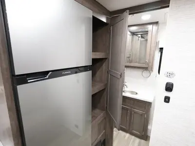 2025 Jayco Qwest photo 13