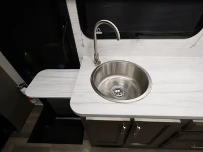 2025 Jayco Qwest photo 7
