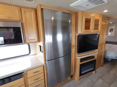 2021 Tiffin Motorhomes Allegro RED photo 12
