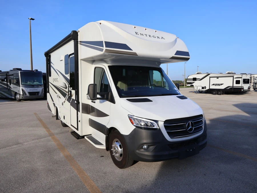 2024 Entegra Coach Qwest SE exterior