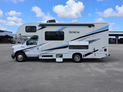 2023 Thor Motor Coach Geneva photo 27
