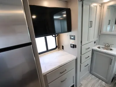 2023 Thor Motor Coach Geneva photo 14