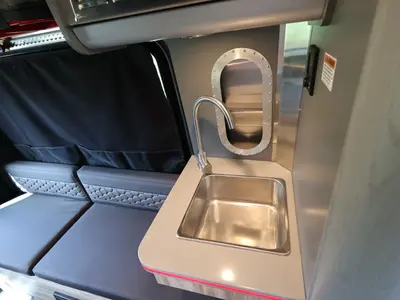 2025 Airstream Interstate photo 8