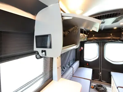 2025 Airstream Interstate photo 14