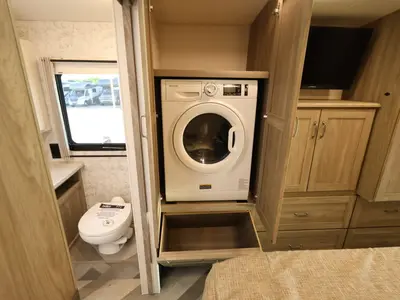 2023 Winnebago Adventurer photo 26