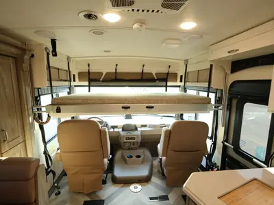 2023 Winnebago Adventurer photo 4