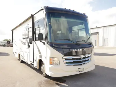 2021 Jayco Alante exterior