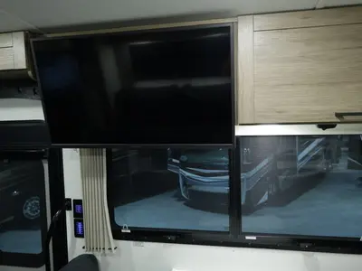2025 Winnebago Vista photo 18