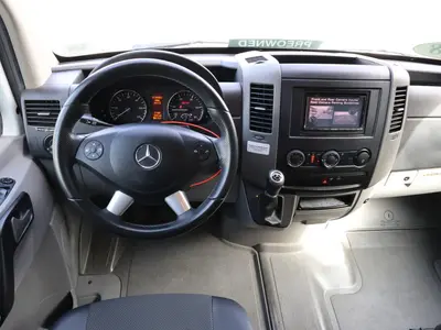 2018 Renegade Villagio photo 2