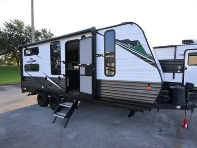 2022 Forest River Ozark photo 17