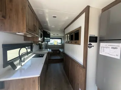 2026 Entegra Coach Accolade XT photo 18