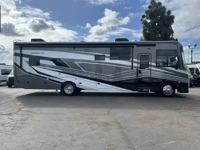 2026 Entegra Coach Vision XL photo 22
