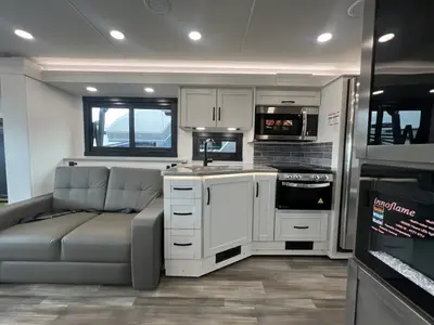 2026 Entegra Coach Vision XL photo 7