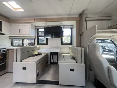 2027 Thor Motor Coach Chateau photo 8