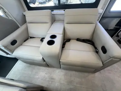 2027 Thor Motor Coach Chateau photo 14